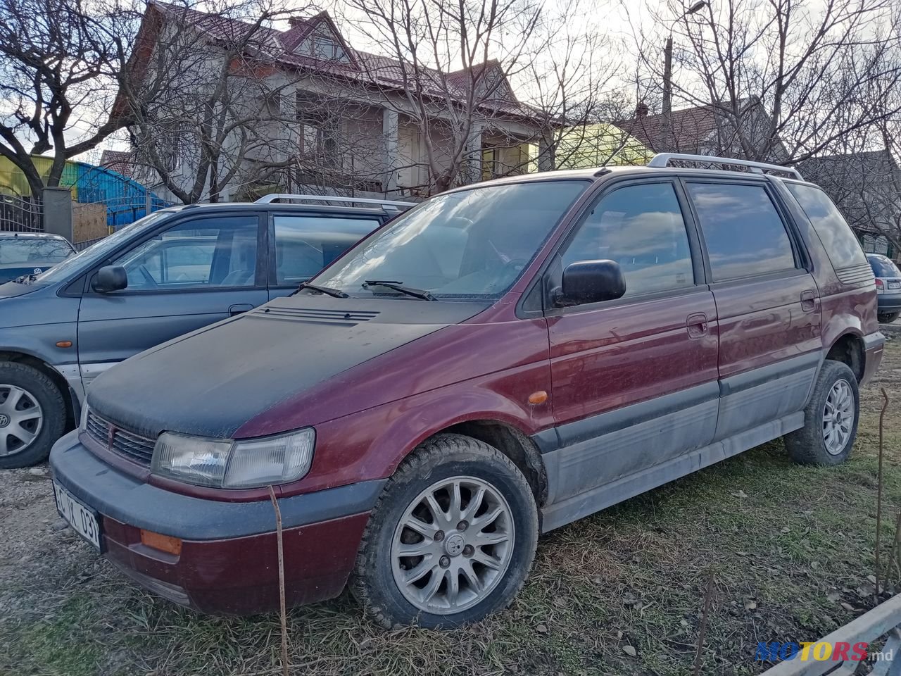 1995' Mitsubishi Space Wagon photo #1