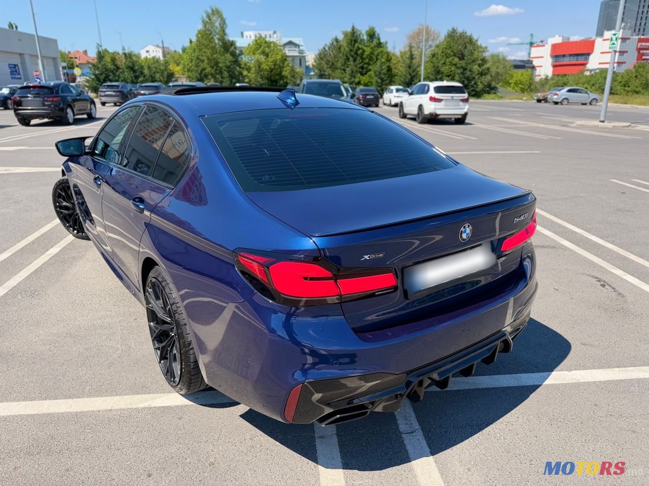 2018' BMW 5 Series photo #5
