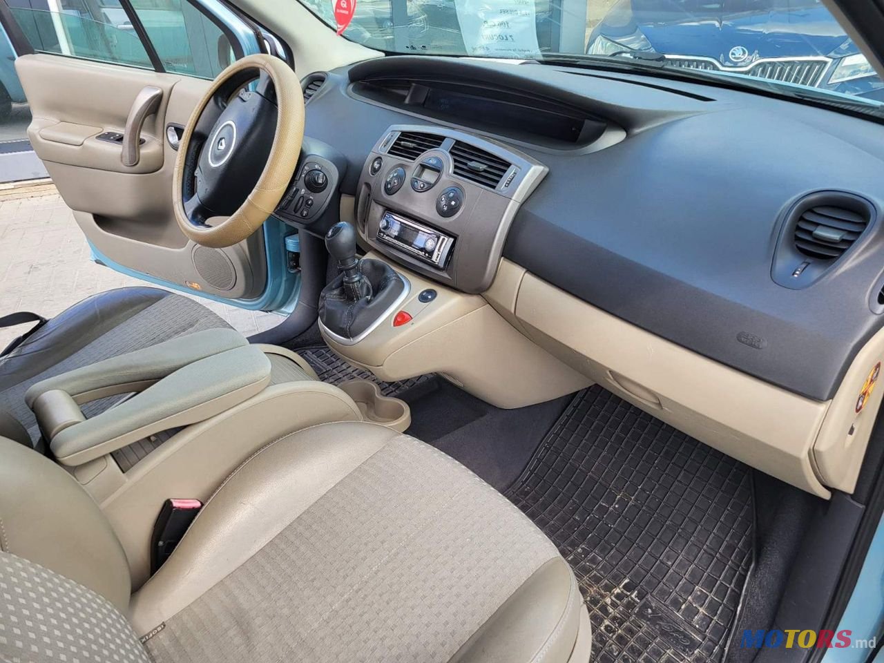 2007' Renault Scenic photo #5
