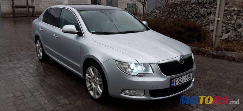 2011' Skoda Superb photo #1