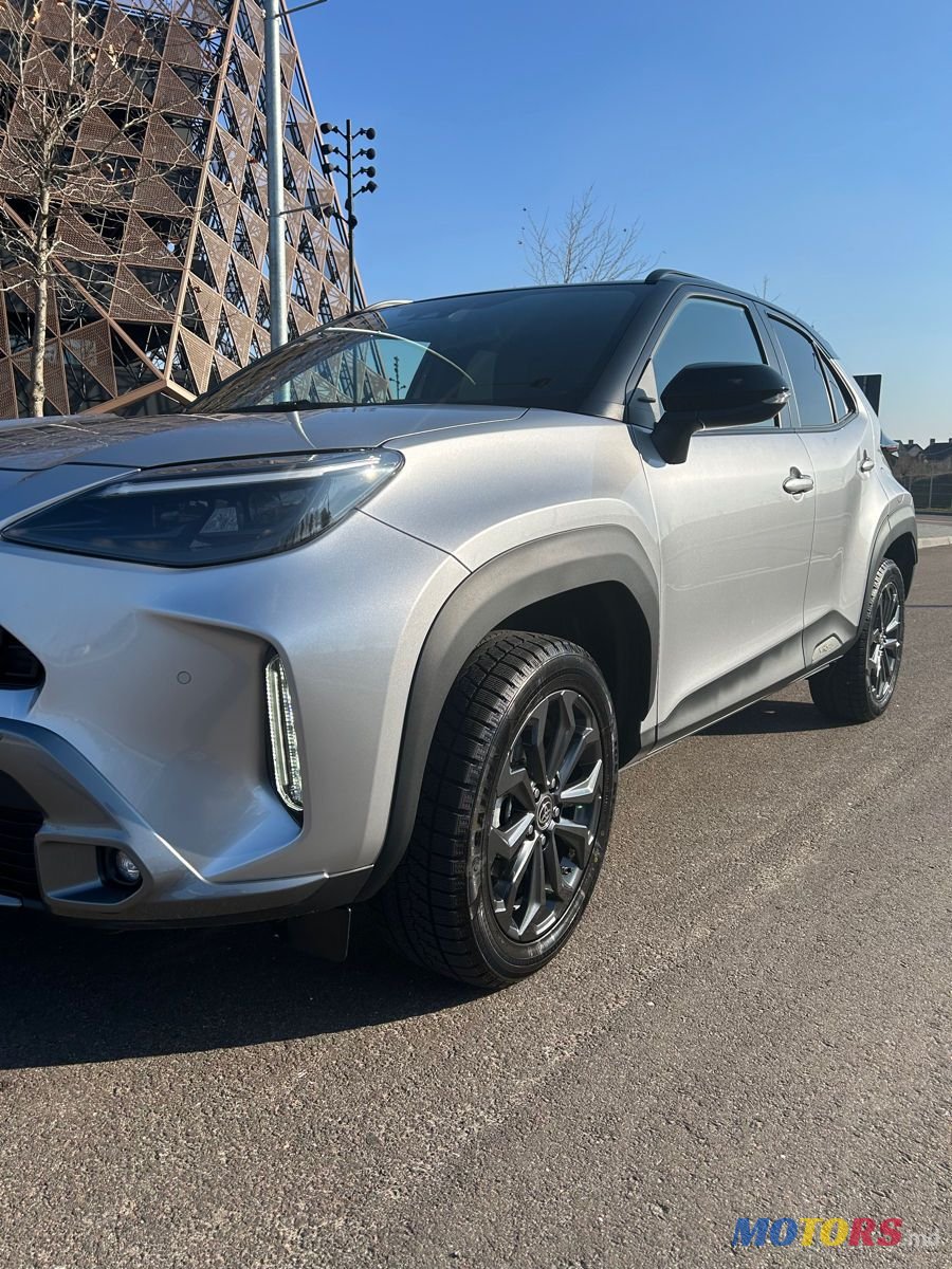 2023' Toyota Yaris Cross photo #2