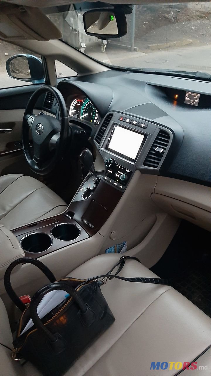 2009' Toyota Venza photo #5