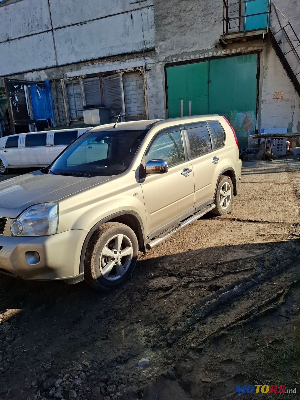 2010' Nissan X-Trail photo #4