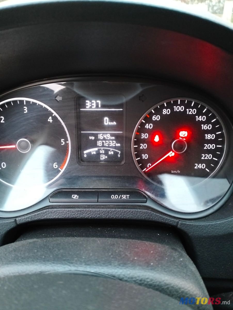 2012' Volkswagen Polo photo #1