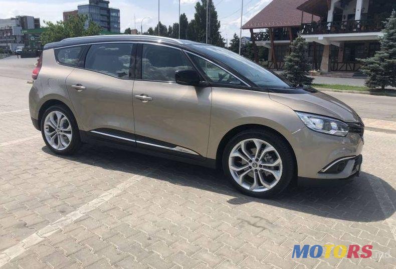 2017' Renault Grand Scenic photo #1