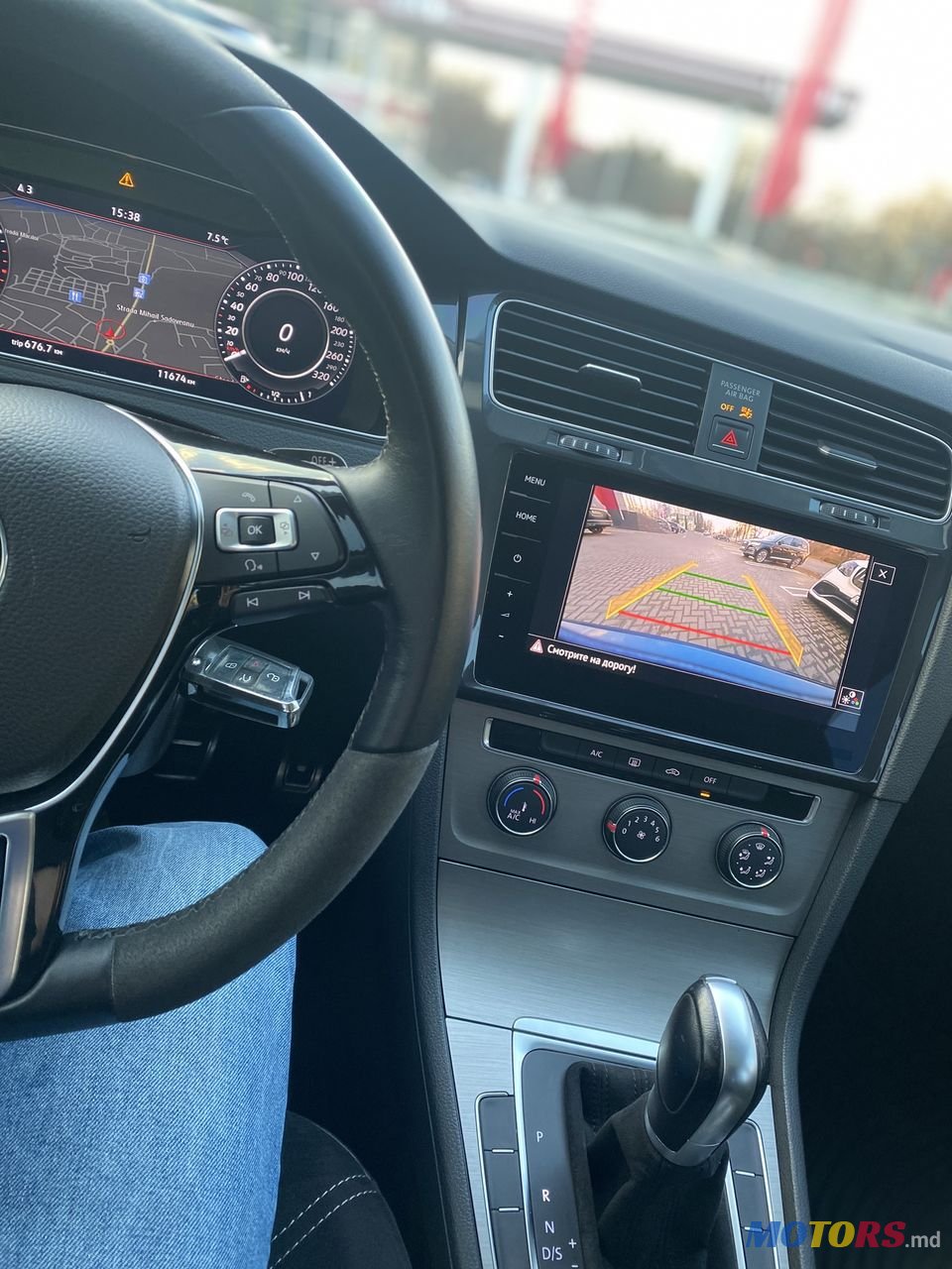 2015' Volkswagen Golf photo #4