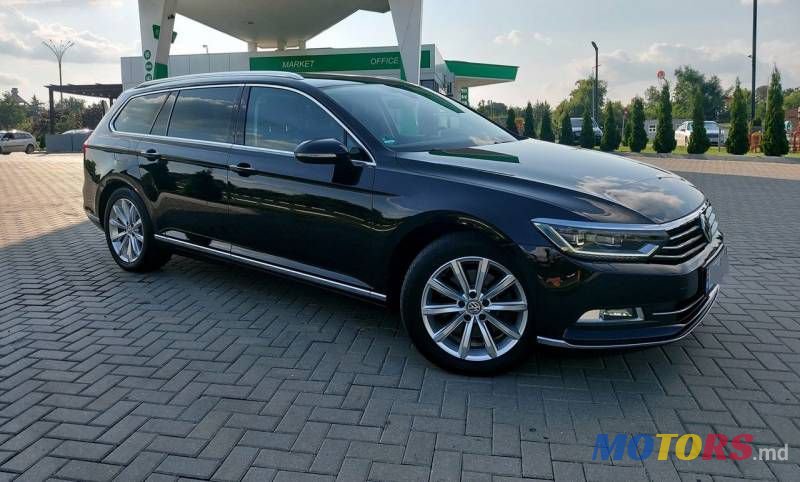 2015' Volkswagen Passat photo #1
