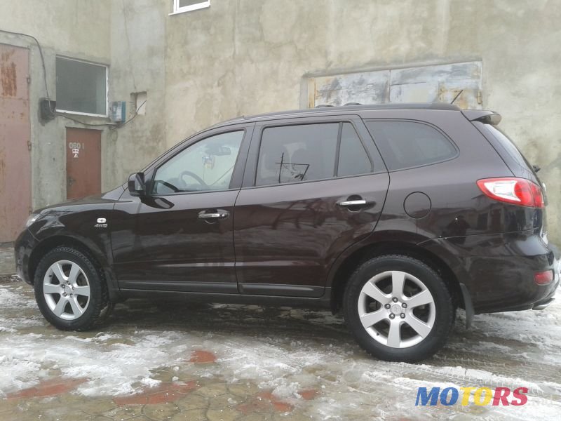 2008' Hyundai Santa Fe photo #2