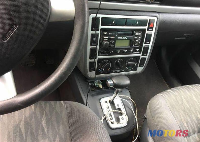 2001' Ford Galaxy photo #1