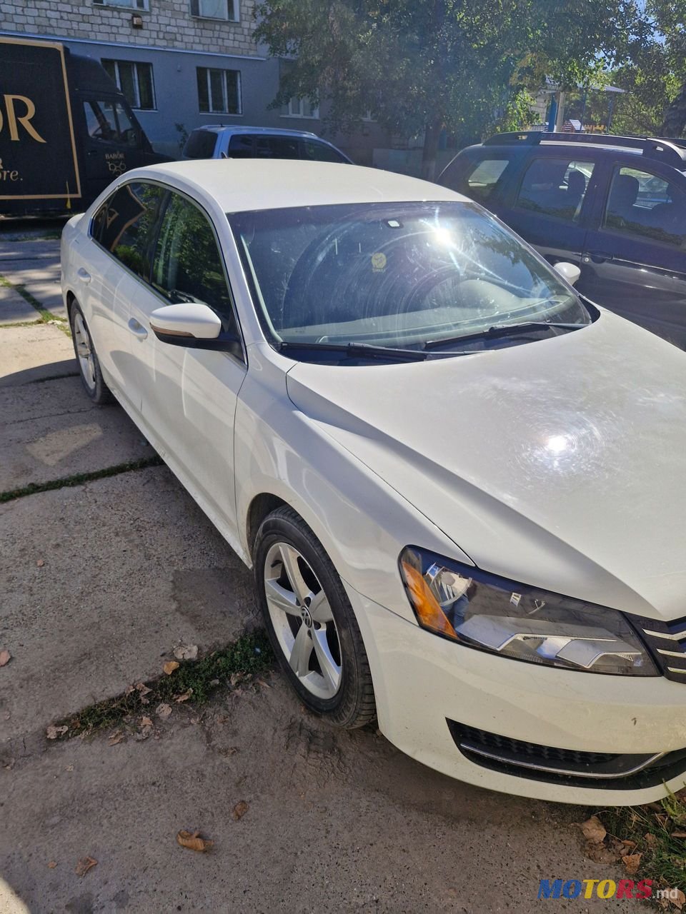 2014' Volkswagen Passat photo #2