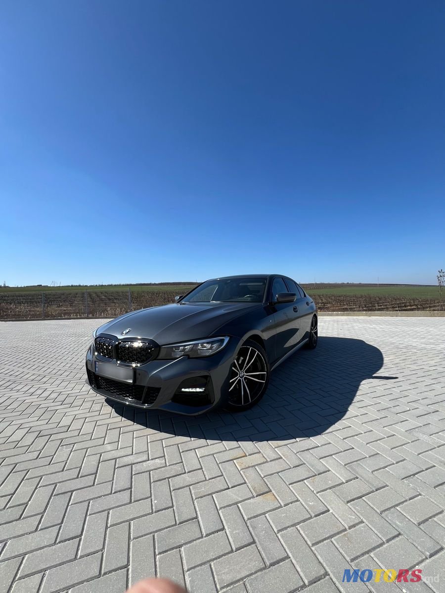2020' BMW 3 Series photo #1