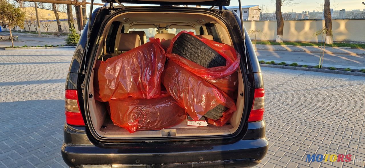 2005' Mercedes-Benz M Класс photo #5