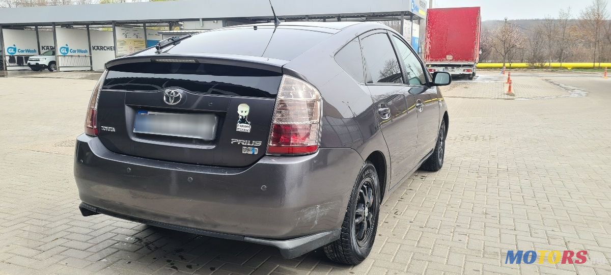 2008' Toyota Prius photo #4