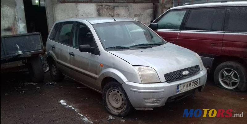 2004' Ford Fusion photo #1