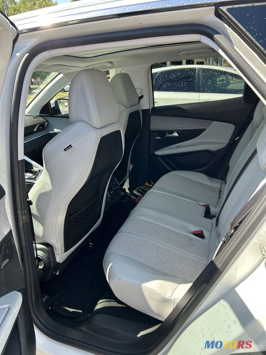 2019' Peugeot 3008 photo #4