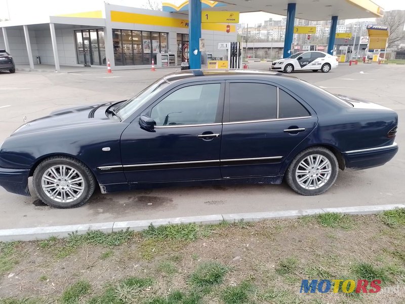 1996' Mercedes-Benz E Класс photo #1