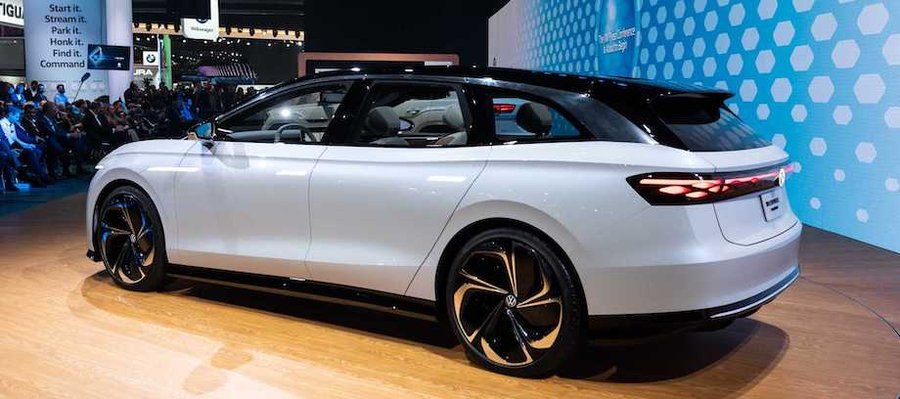 Volkswagen's ID Space Vizzion is a high-tech, apple-flavored wagon concept