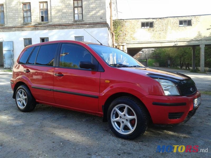 2005' Ford Fusion photo #2