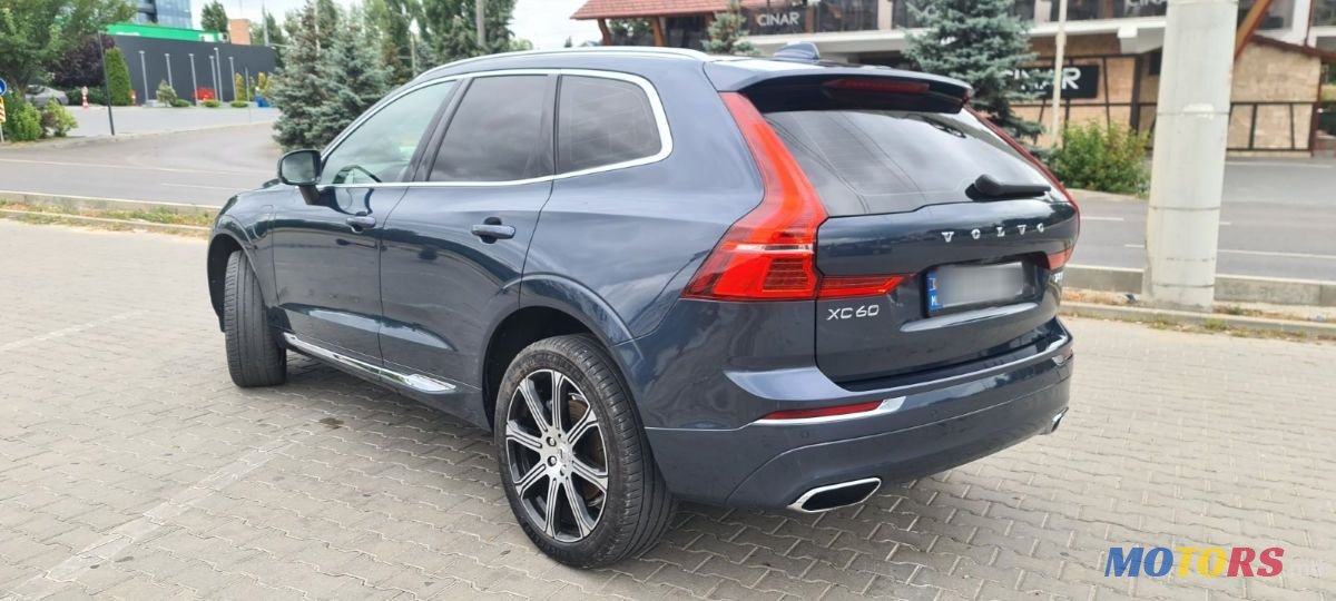 2018' Volvo XC60 photo #4