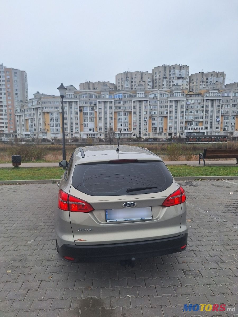 2015' Ford Focus photo #5