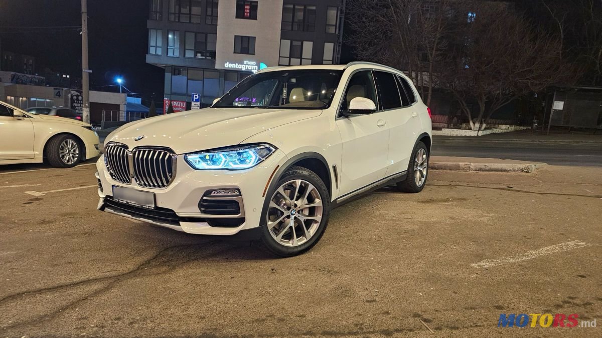 2019' BMW X5 photo #1