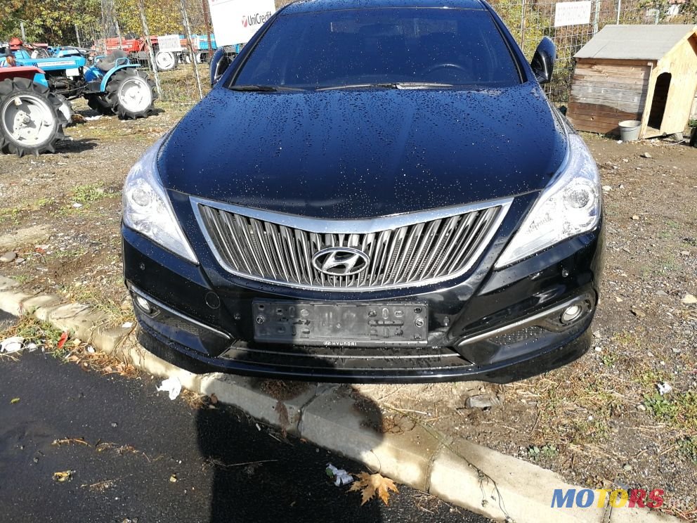 2015' Hyundai Grandeur photo #2