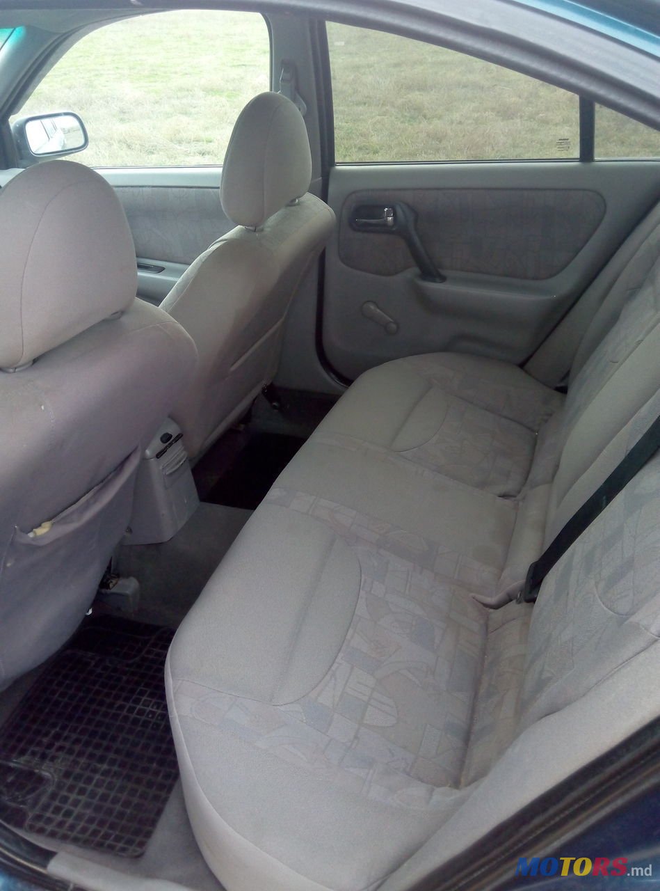 2001' Nissan Primera photo #5