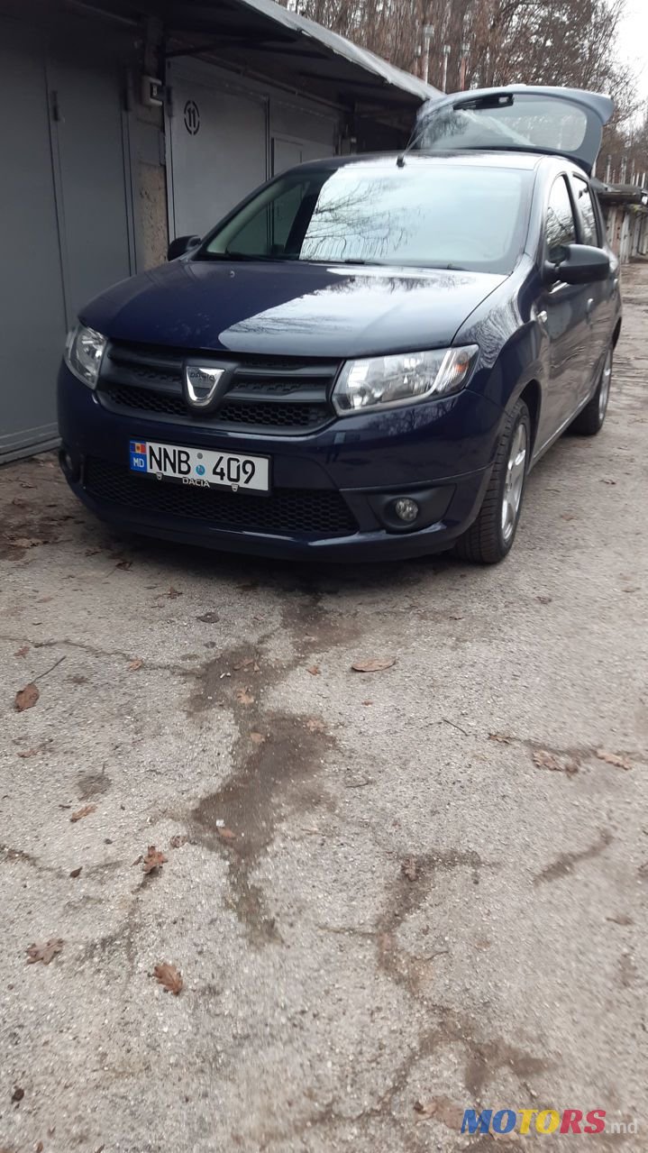 2015' Dacia Sandero photo #2