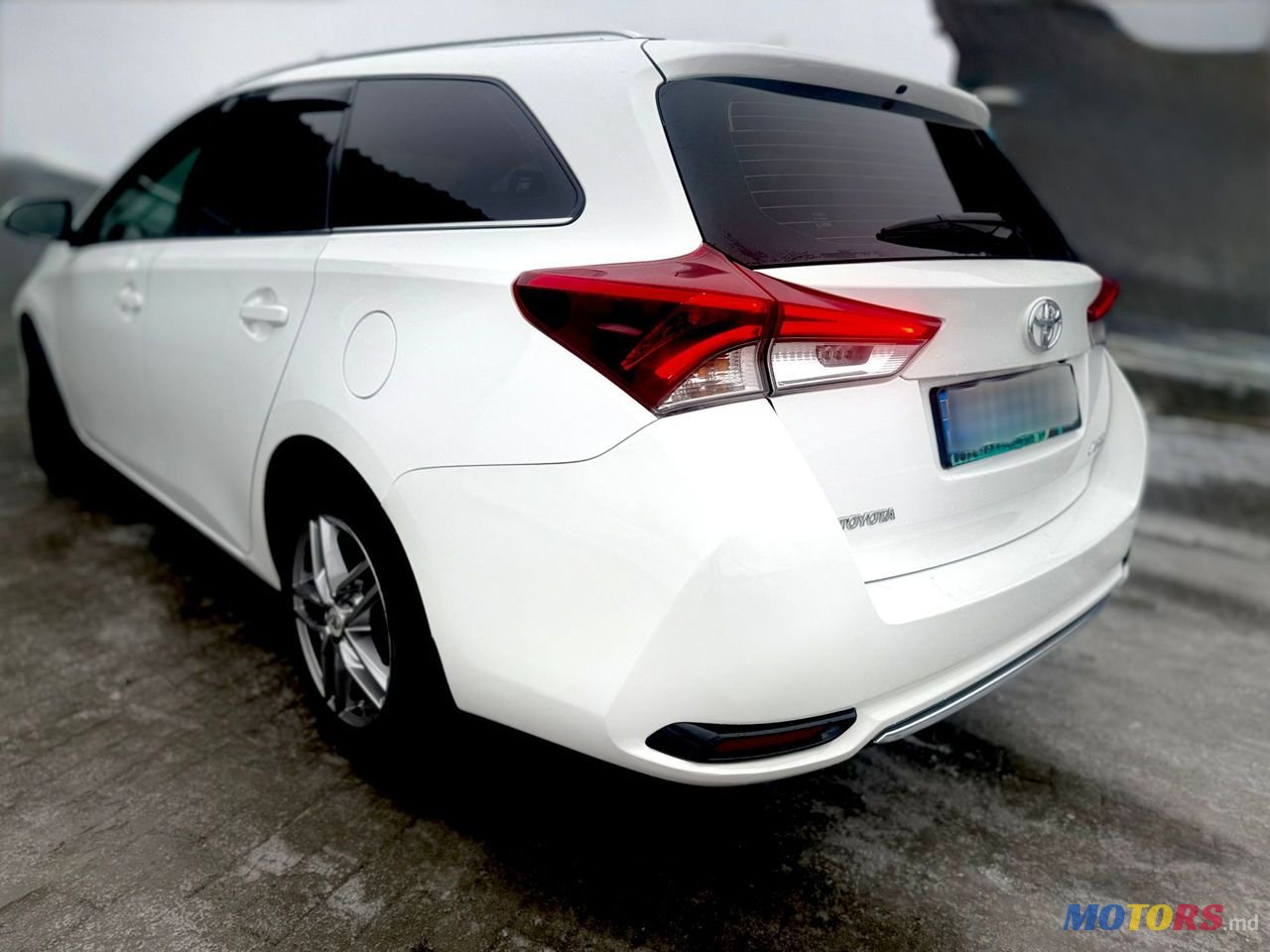 2016' Toyota Auris photo #6
