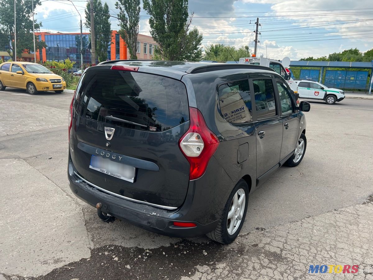 2012' Dacia Logan Mcv photo #3