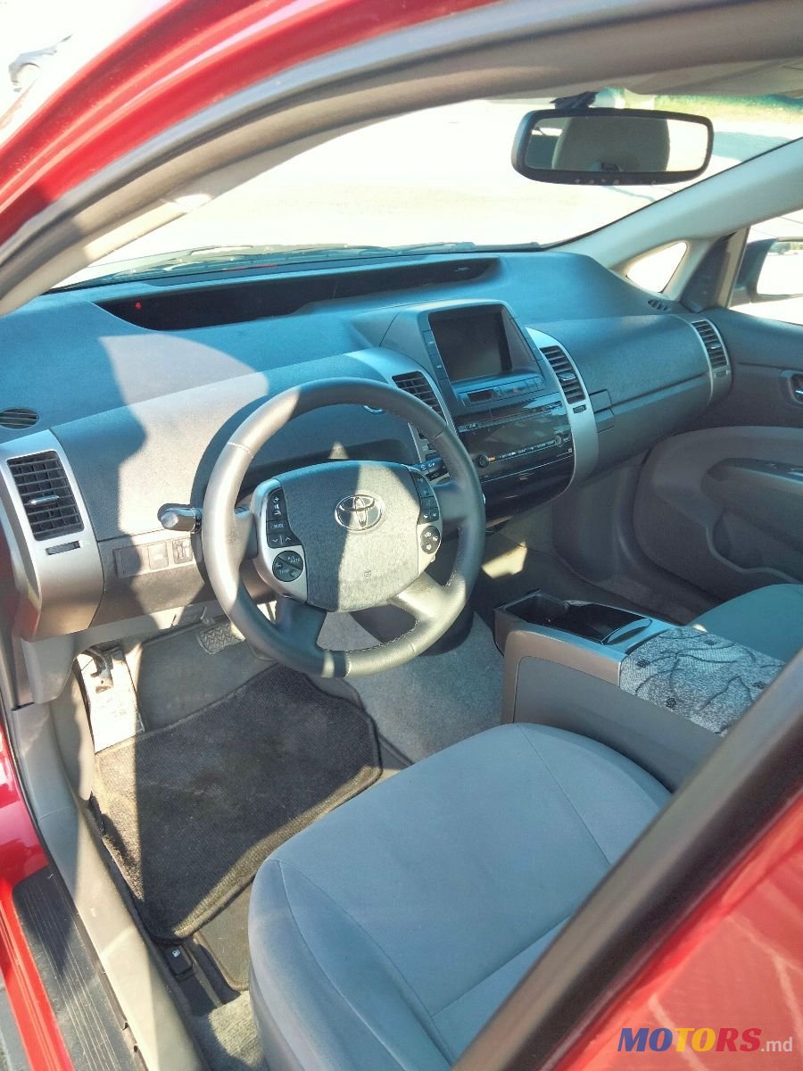 2007' Toyota Prius photo #5