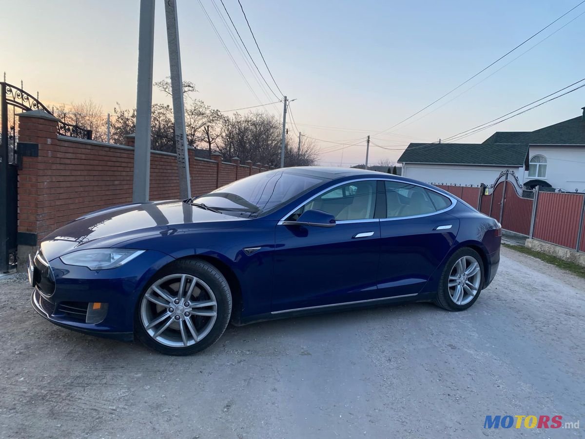 2016' Tesla Model S photo #1