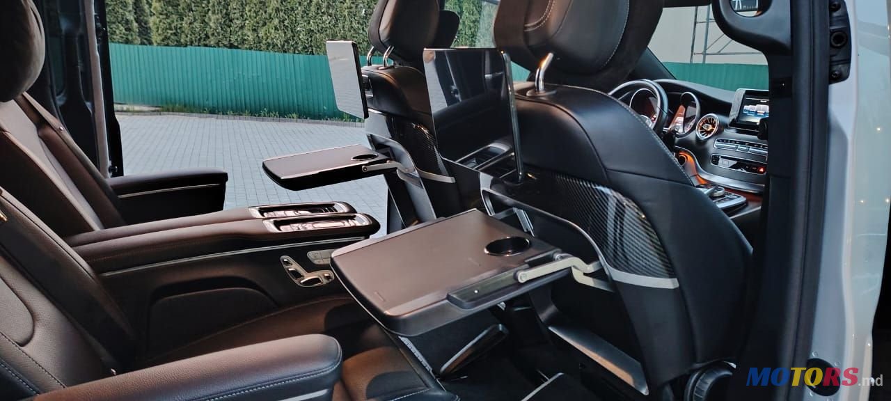 2017' Mercedes-Benz V-Class photo #5