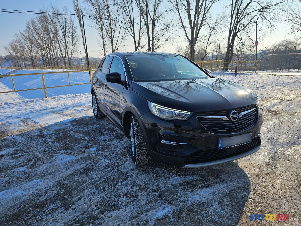 2019' Opel Grandland X photo #2