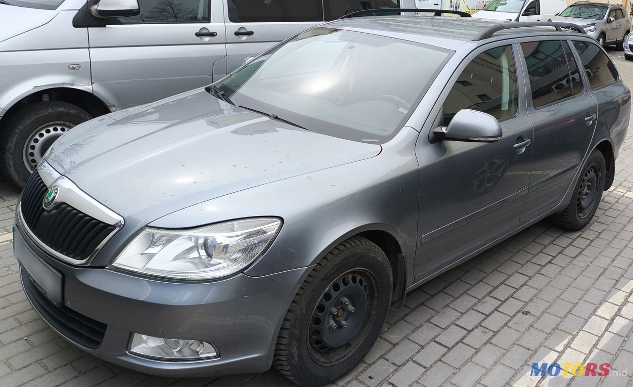 2012' Skoda Octavia photo #2