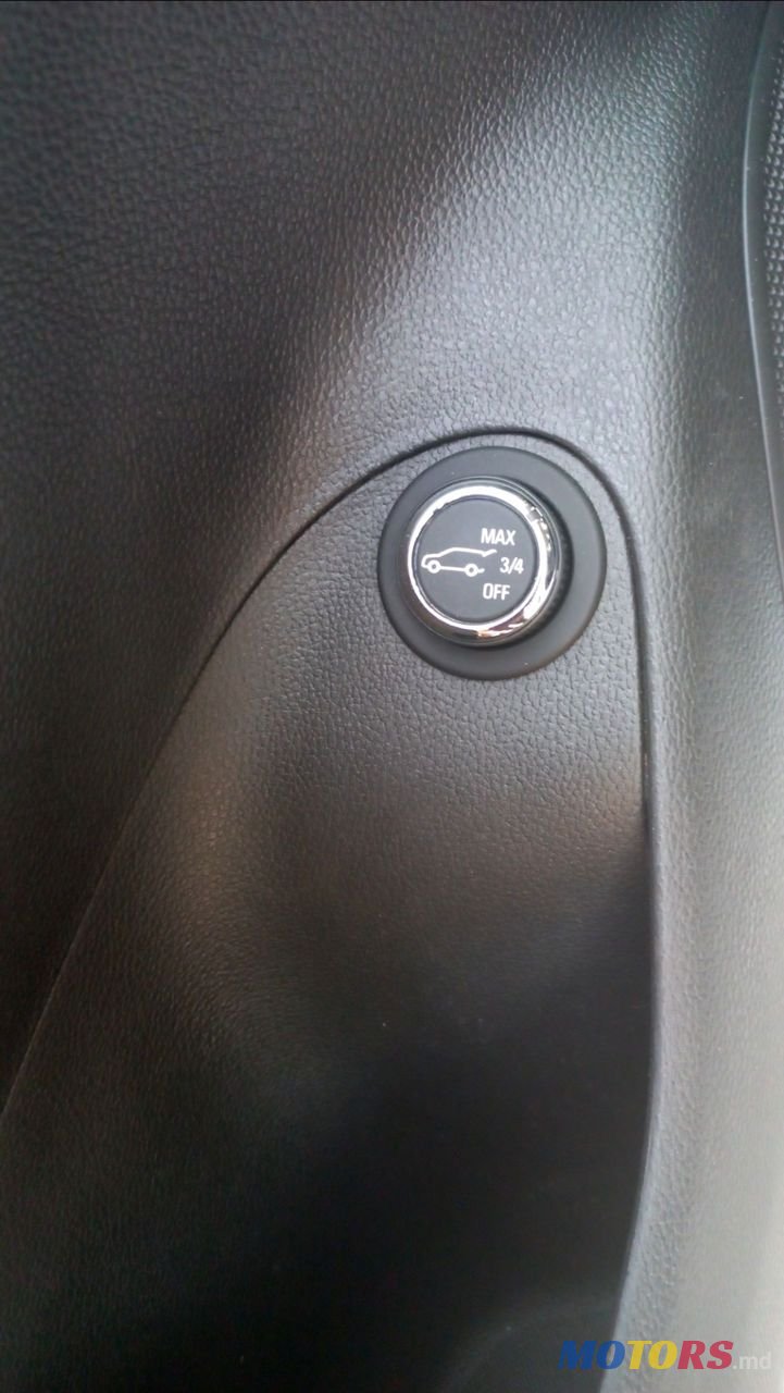 2017' Opel Astra photo #5