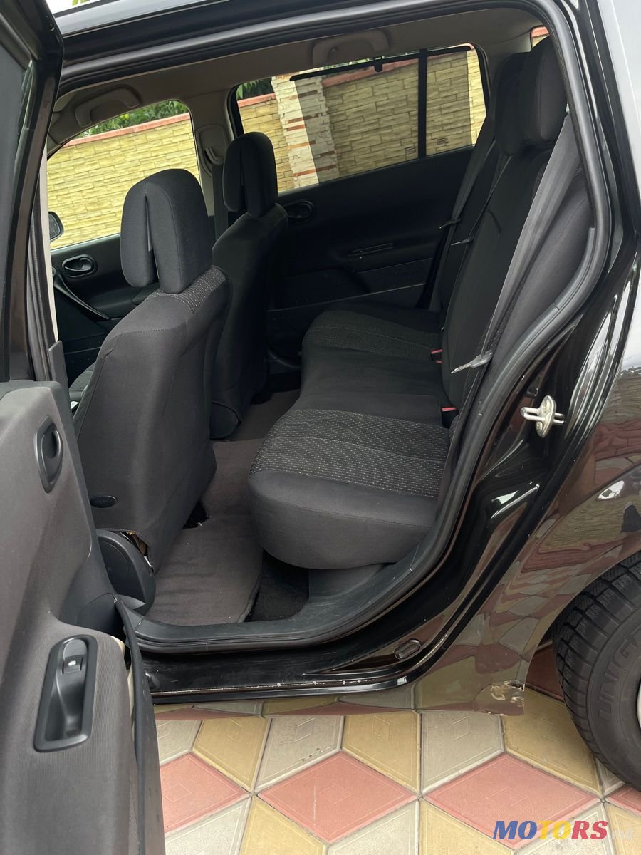 2005' Renault Megane photo #6