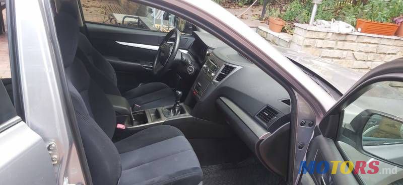 2009' Subaru Outback photo #4