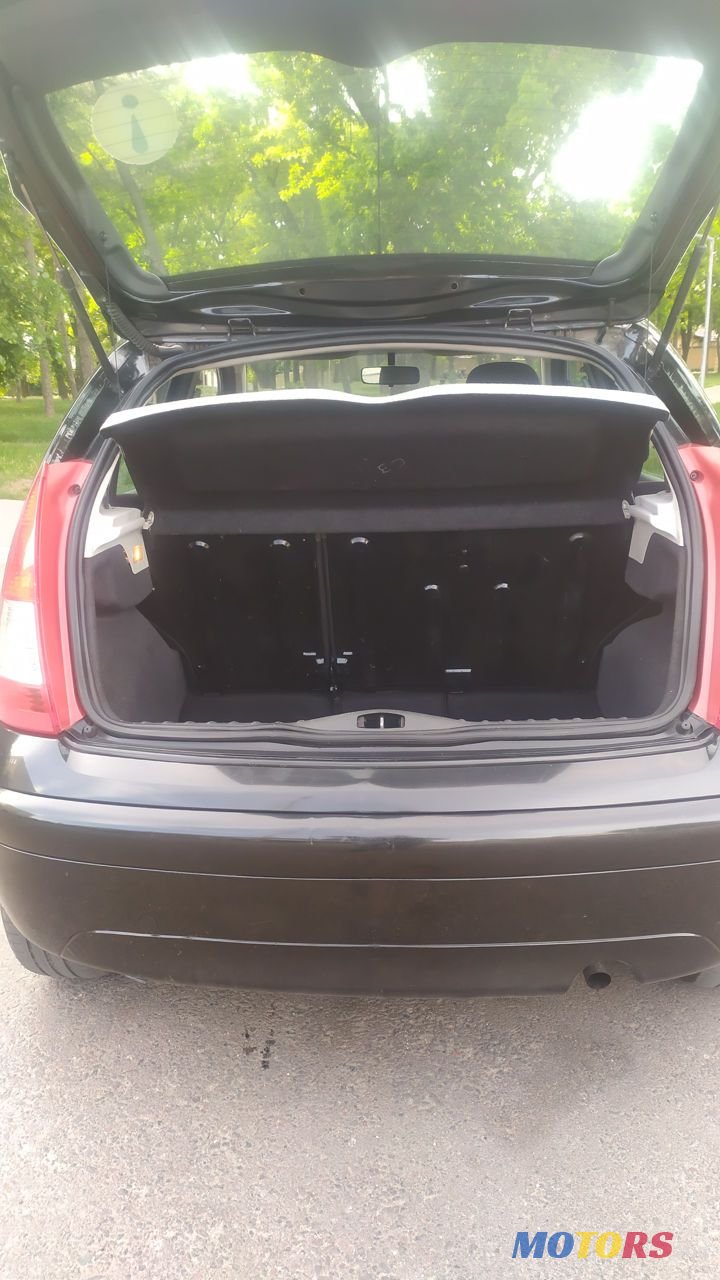 2010' Citroen C3 photo #2