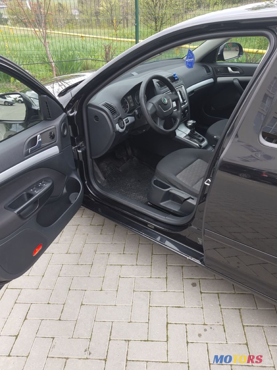 2010' Skoda Octavia photo #5