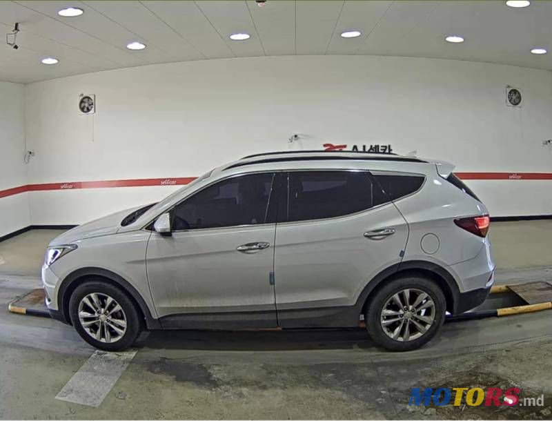 2016' Hyundai Santa Fe photo #6