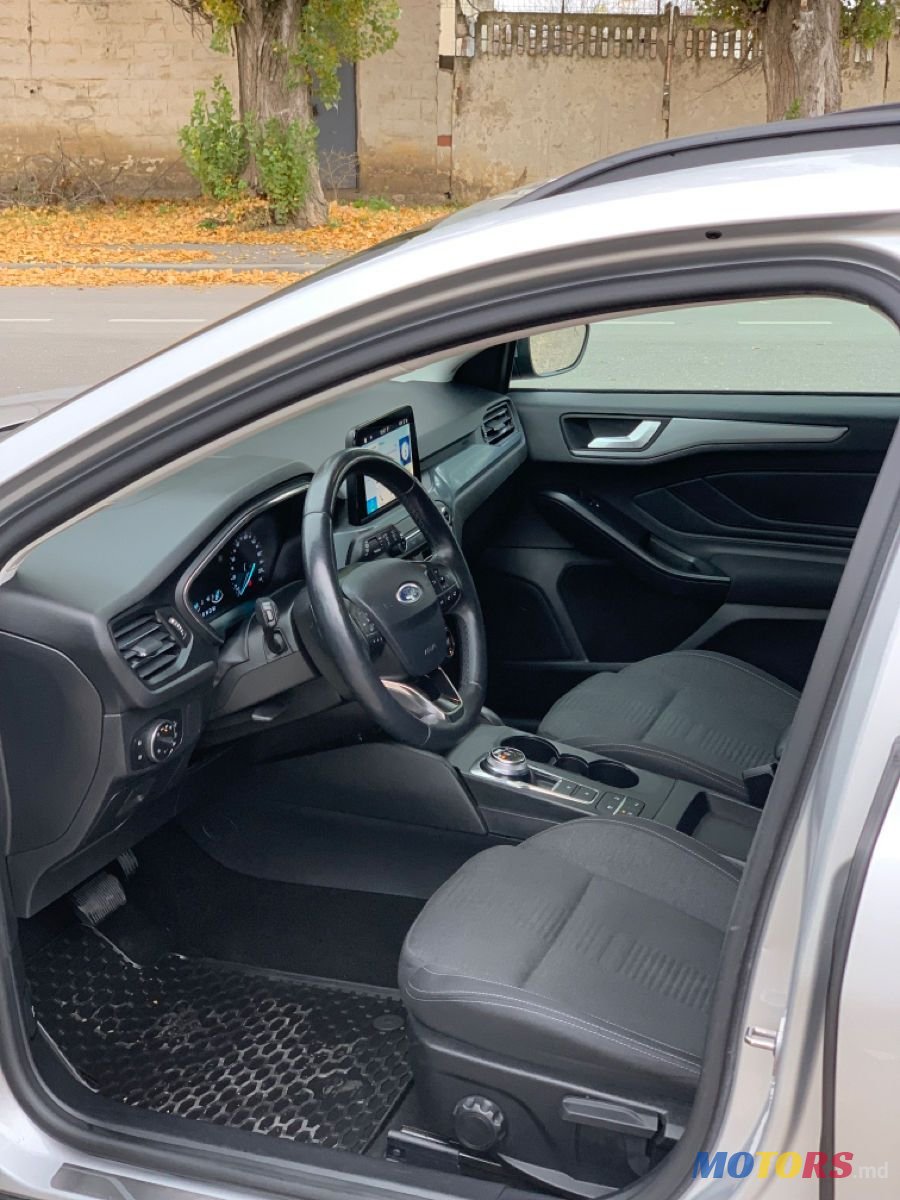 2019' Ford Focus photo #6