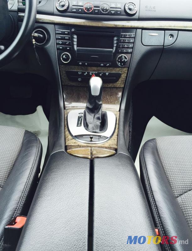 2006' Mercedes-Benz E-Class photo #4