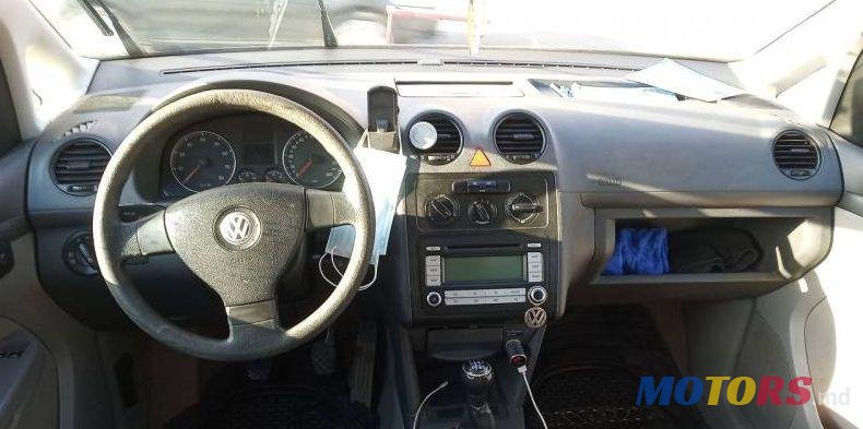 2006' Volkswagen Caddy photo #3