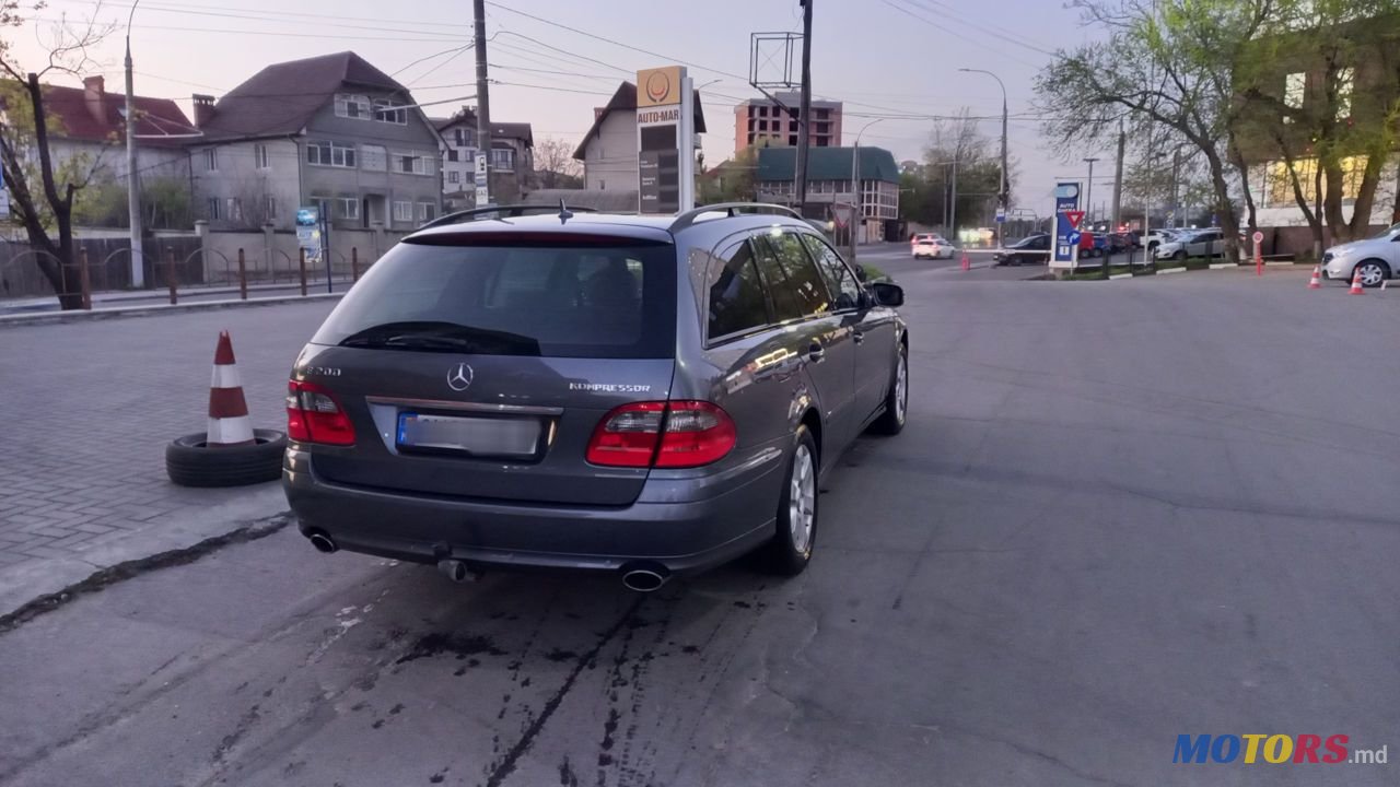 2007' Mercedes-Benz E-Class photo #1