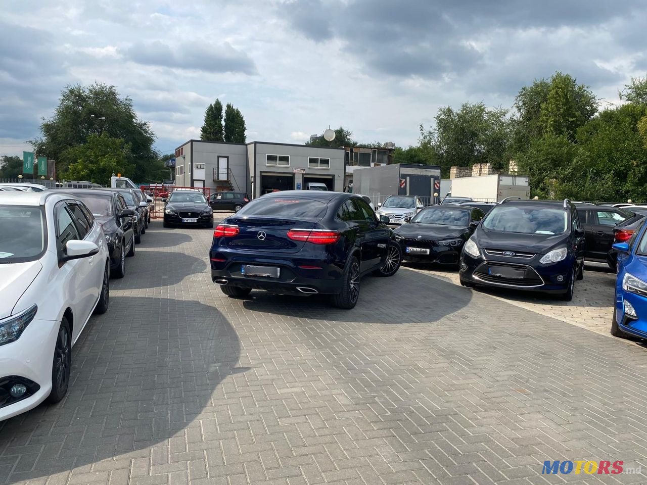 2018' Mercedes-Benz Glc Coupe photo #5