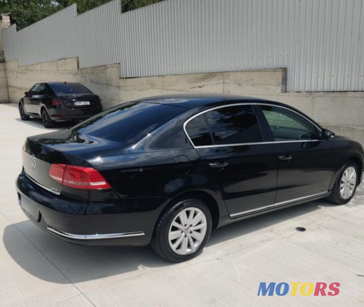 2012' Volkswagen Passat photo #5