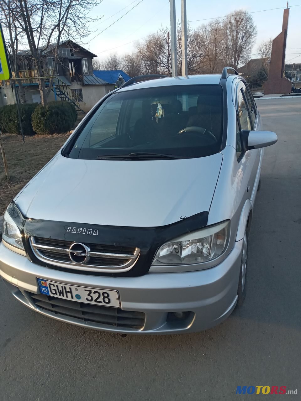 2003' Opel Zafira photo #1