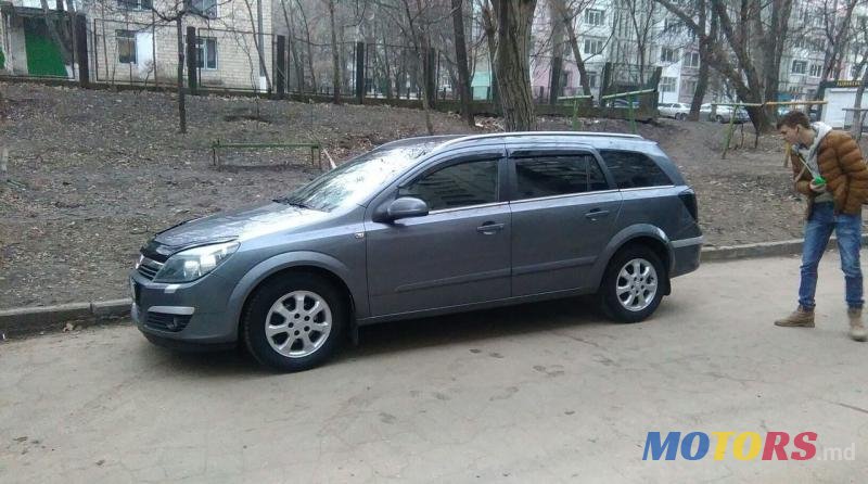 2005' Opel Astra photo #3