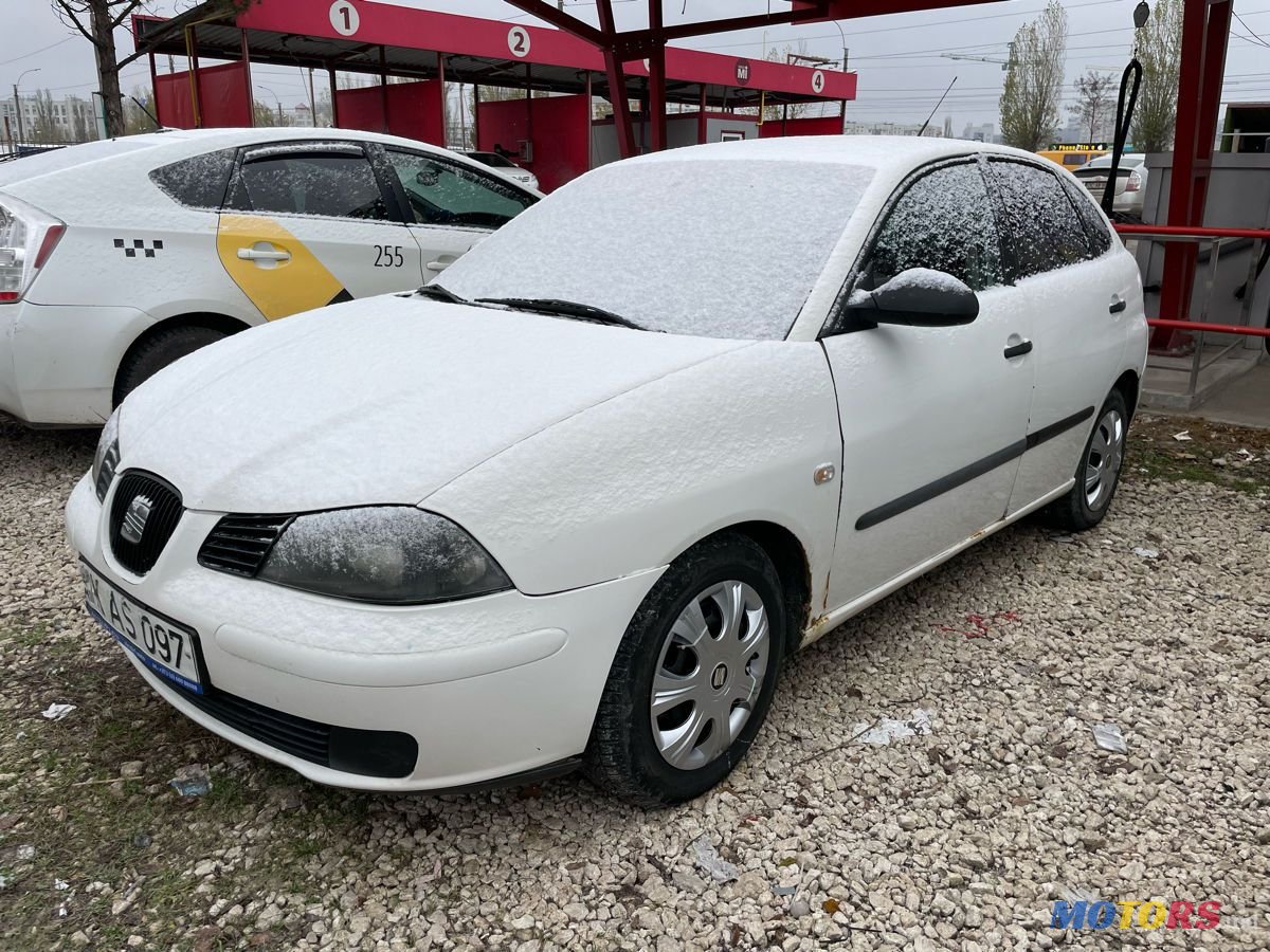 2005' SEAT Ibiza photo #2